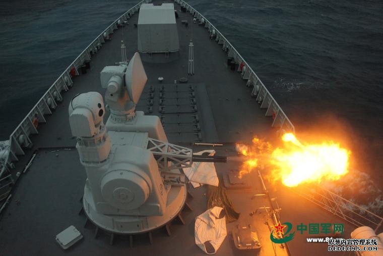 怒射！2艘052D神盾舰远海实弹演练遭遇战
