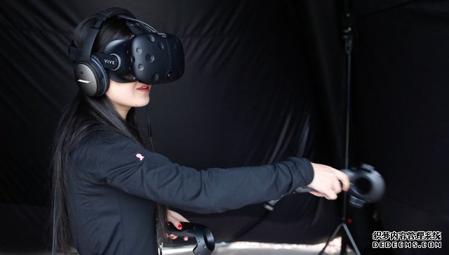 VR 为什么这样酷，你需要知道这些技术