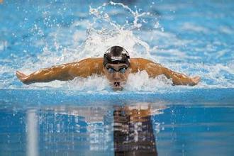 美国游泳奥运选拔赛好成绩频现 飞鱼退出200自