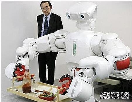 机器人工程师成行业抢手货 转型“智造人才”