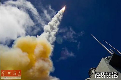 ↑“标准”-6导弹从“约翰·保罗·琼斯”号导弹驱逐舰上发射(美国雅虎新闻网站)