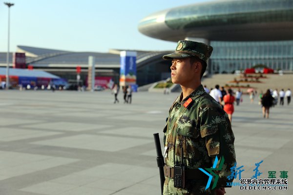 武警新疆总队官兵为第五届中国-亚欧博览会保驾护航