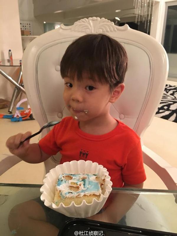 码报:【j2开奖】杜江晒儿子三岁照片，可是却无意暴露了霍思燕的隐