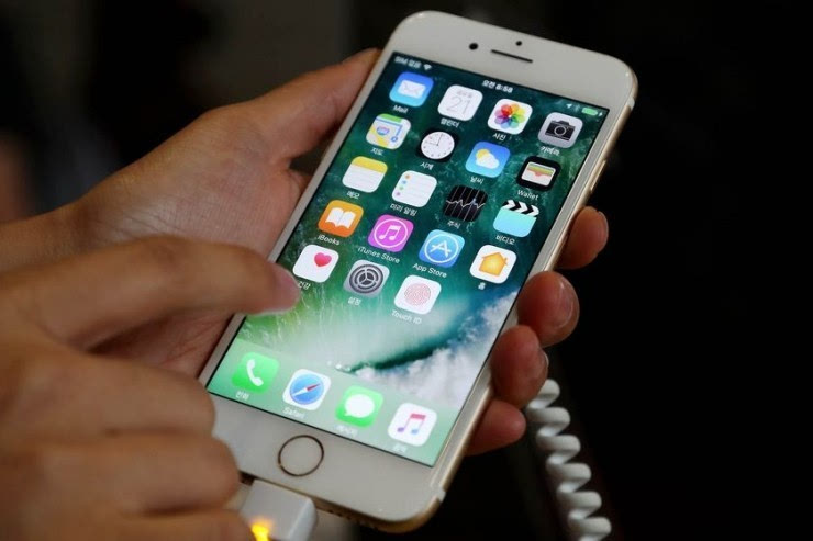 码报:【图】苹果想要iPhone 8用上OLED屏，但供应商没准备好