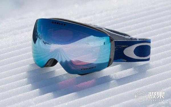 码报:【j2开奖】欧克利无边框滑雪镜，超大视野，雪地看的更清晰