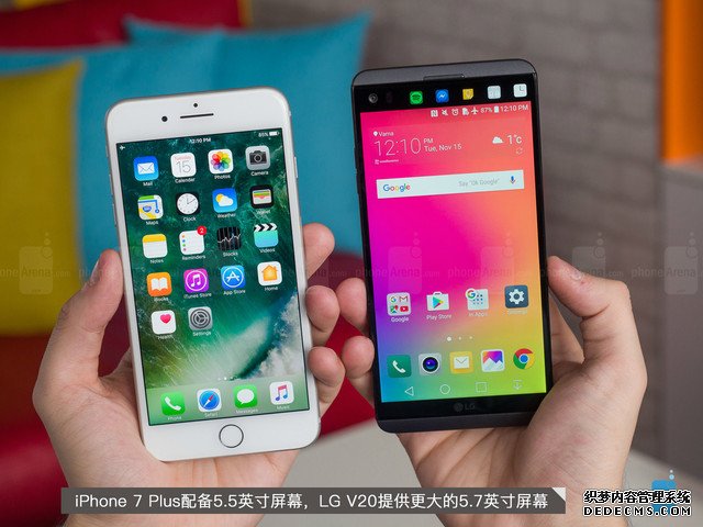 LGV20对比iPhone7P 苹果遇上"韩国苹果"