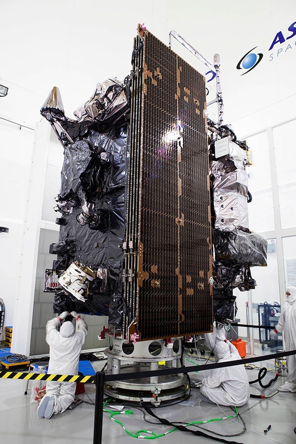报码:【j2开奖】美国发射了新一代气象卫星，很贵很强大