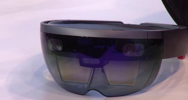 翻版HoloLens？微软虚拟现实Irides曝光 