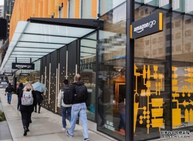 亚马逊出面澄清：未计划开2000家实体店 