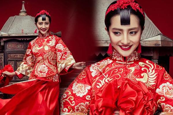 大红的旗袍，最适合中国女子