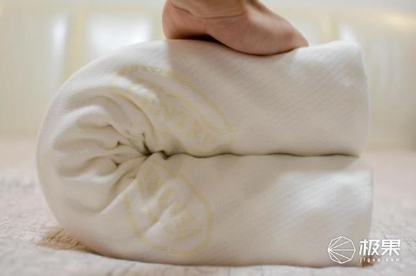 【j2开奖】视频 | Ventry天然乳胶枕，睡得舒服还能按摩颈椎