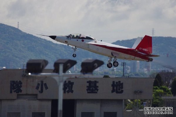 专家:日本“心神”首飞 实为新一代隐身战机铺路
