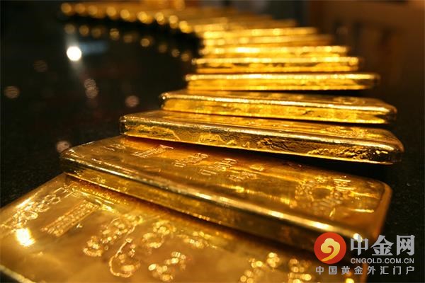 汇丰（HSBC）分析师James Steel称：“国际金价难以维持在1300美元上方不一定意味黄金涨势结束，但涨势可能受阻需要盘整，这可能引发获利了结。”