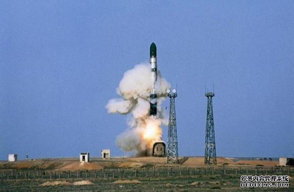 外媒称俄新战略导弹战力恐怖：配高超音速飞行器