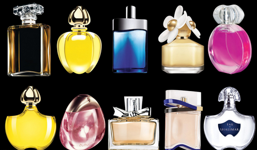 香水，从它诞生之日起，就被视为爱情的信物。根据对高级香水市场的有关研究报告显示： 30%的男女经常收到香水作为礼物。
