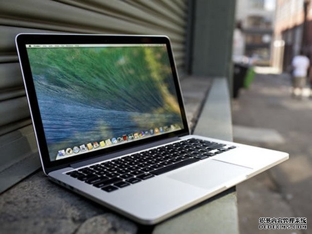 传输速度惊人！2016款MacBook Pro再添功能 