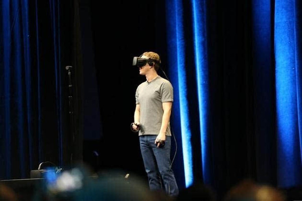 wzatv:【j2开奖】扎克伯格展示 Facebook 下一代 VR 设备，彻底摆脱 PC 束缚