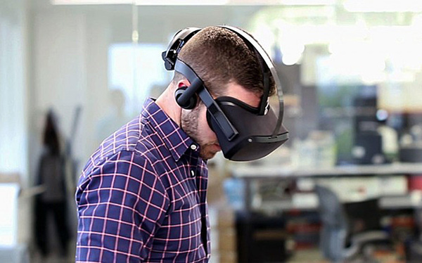 【j2开奖】Oculus 一体机 Santa Cruz 外媒体验：是不是简单的无线版本 Oculus Rift？
