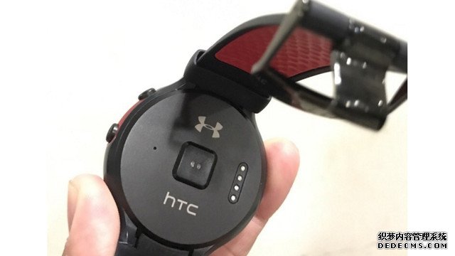 HTC 旗下再添新“鱼”，这次竟是一块智能手表