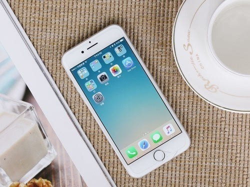 报码:【j2开奖】先别着急抢 iPhone 7,下一代苹果手机可能要无边框了