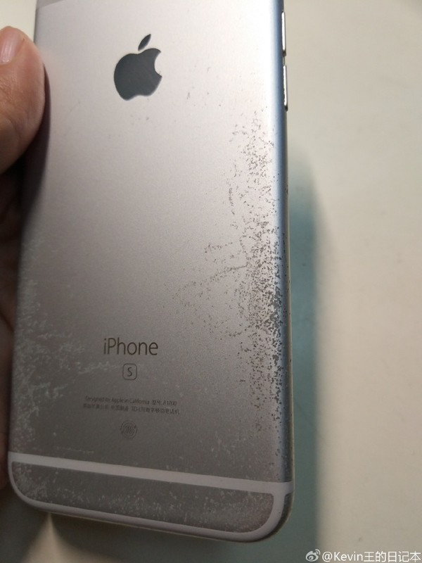 码报:【j2开奖】iPhone 6S不戴保护套直接裸用 结果很酸爽！