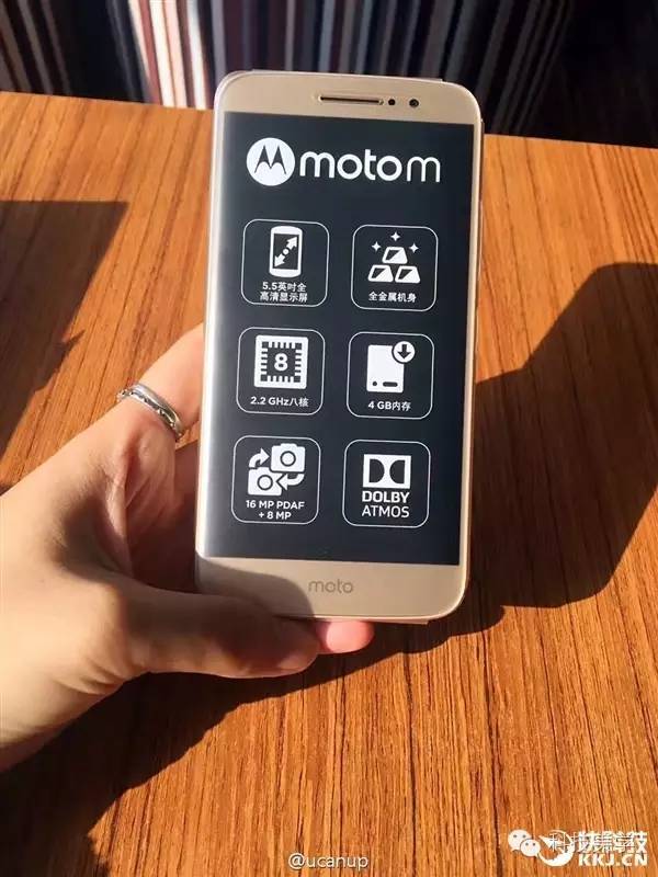 【j2开奖】断腕求生！联想的反击 宣布 Moto Z已卖百万部