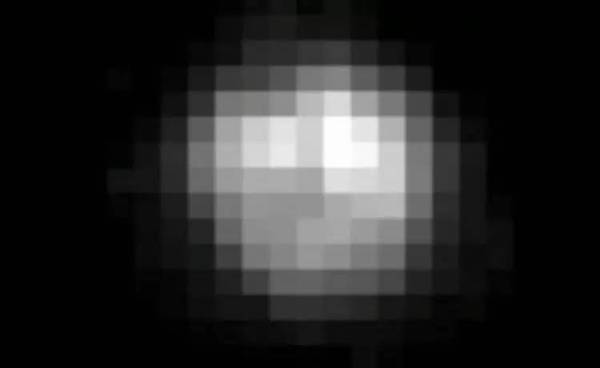 报码:【j2开奖】这个 NASA 探测器飞行九年半，只为拍下冥王星「证件照」