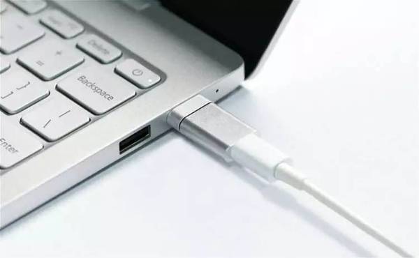 wzatv:【j2开奖】一个小硬件，让你找回熟悉的 MacBook 磁力充电