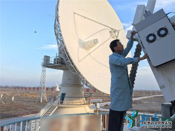 戈壁滩上的天链守望人——记北京空间信息中继传输技术研究中心喀什工作队