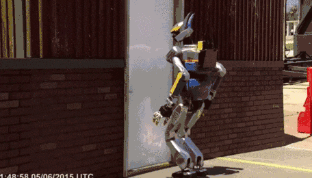 【j2开奖】世界上腿儿最细的机器人诞生！