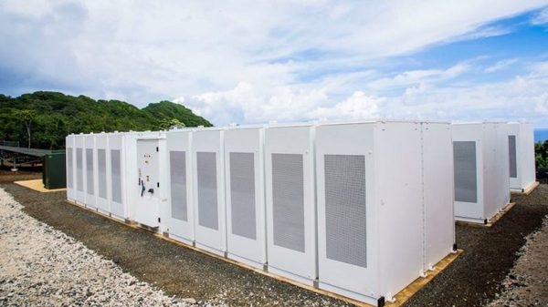 报码:【图】特斯拉与 SolarCity 联手打造太阳能微电网，为原以柴油供电的小岛提供近 100% 的电力