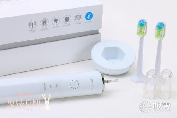 【j2开奖】能监控口腔健康的电动牙刷，深度清洁让牙齿更亮白