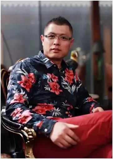 【j2开奖】投资界的花衬衫，他要做中国第一创投德扑大赛