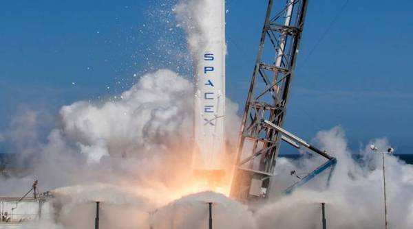 wzatv:【j2开奖】如果你见证了SpaceX的“火箭回收”进程，就证明你在真正参与一段历史