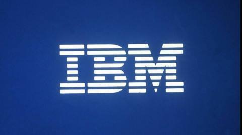码报:【图】IBM 与 Salesforce 在人工智能领域合作