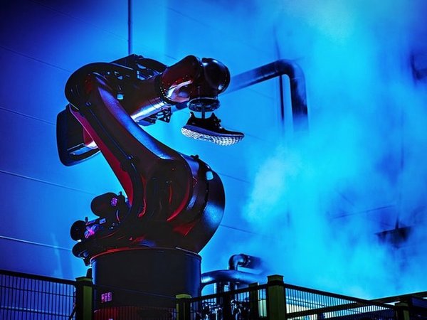 码报:【j2开奖】“美国机器人制造”？这很可能是你脚上球鞋的未来