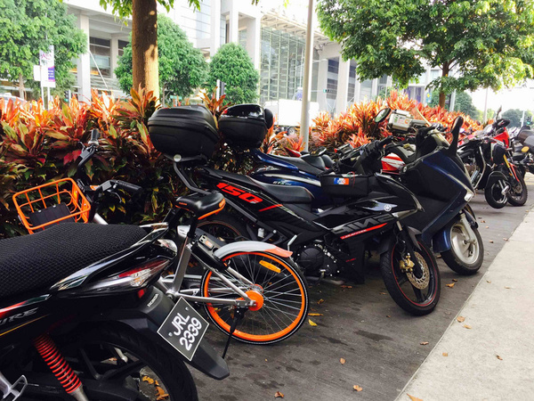 【j2开奖】我们去了趟新加坡，发现共享单车不仅车子少的可怜，也压根没人骑